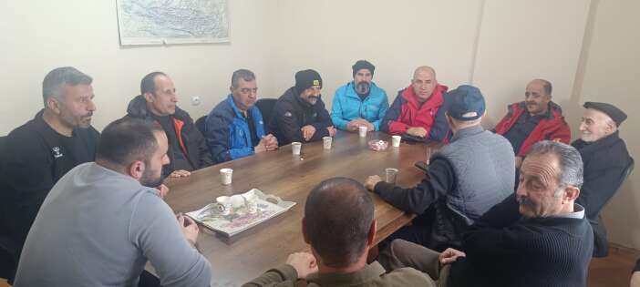 7d9f2470-645d-4dc0-81f6-af0d14e131e8