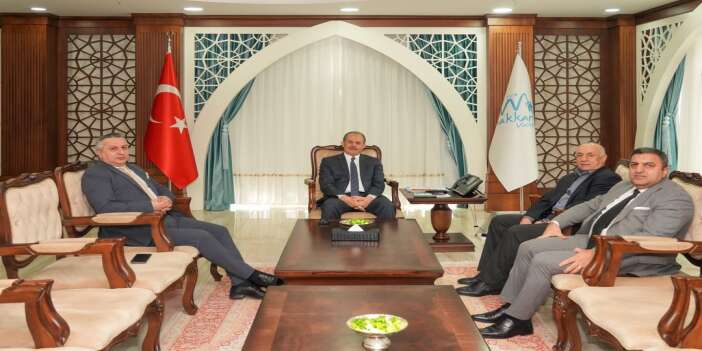 vali-tasyapana-ziyaretler-devam-ediyor-3-piyade-tumen-komutani-tumgeneral-ferat-vural-ve-4