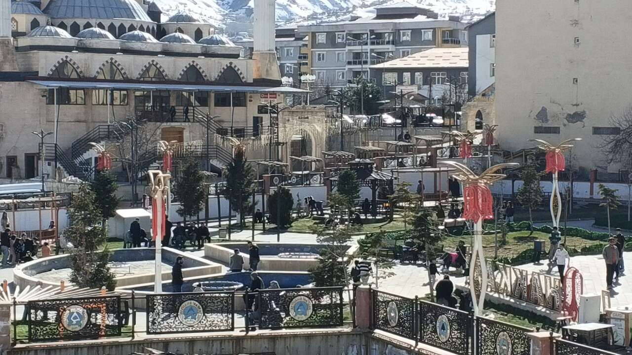 whatsapp-image-2026-04-05-at-15-40-32