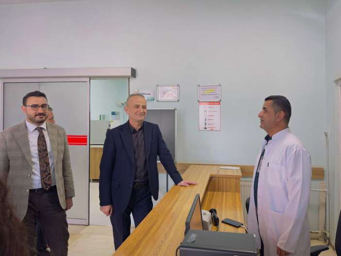 hgf3s81wqaazahh-jpg-2