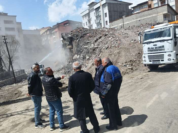 whatsapp-image-2026-04-24-at-14-10-11