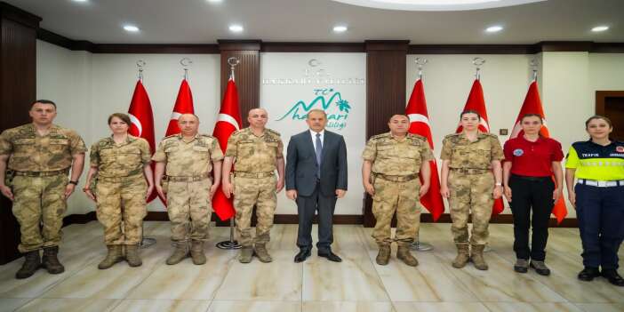 jandarma-teskilatinin-187-kurulus-yil-donumu-kapsaminda-vali-tasyapana-ziyaret-jandarma-t-1