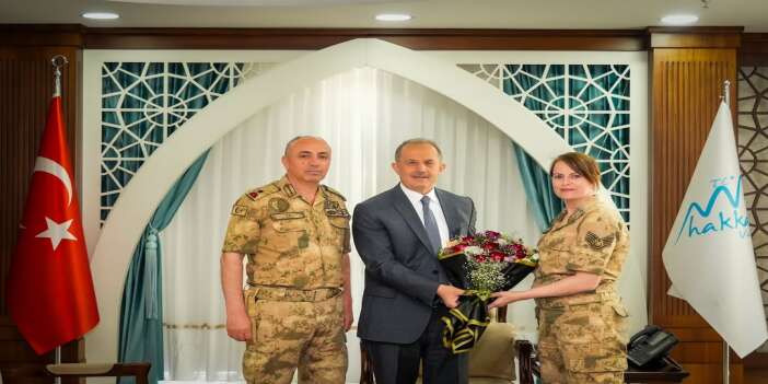 jandarma-teskilatinin-187-kurulus-yil-donumu-kapsaminda-vali-tasyapana-ziyaret-jandarma-t-2