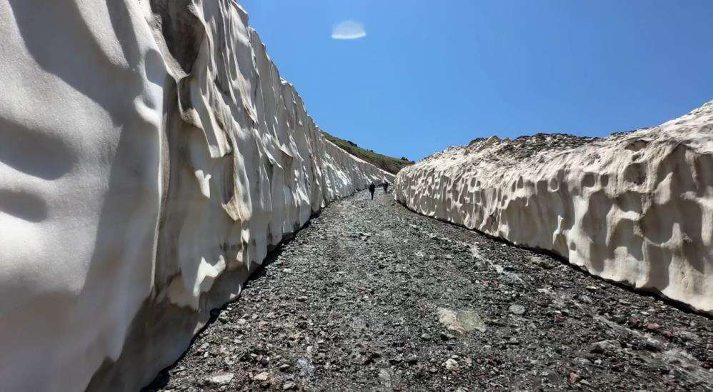 aw758932-04